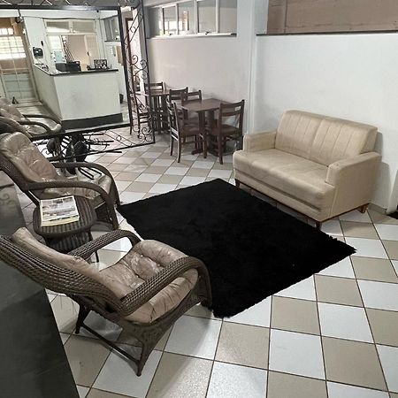 Premium Center Hotel Betim Bagian luar foto
