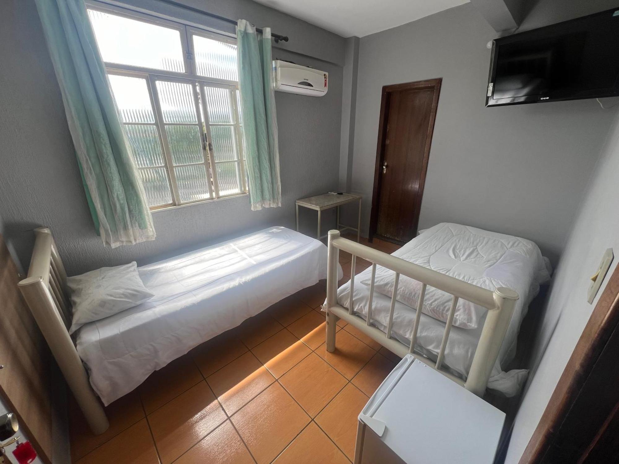 Premium Center Hotel Betim Bagian luar foto
